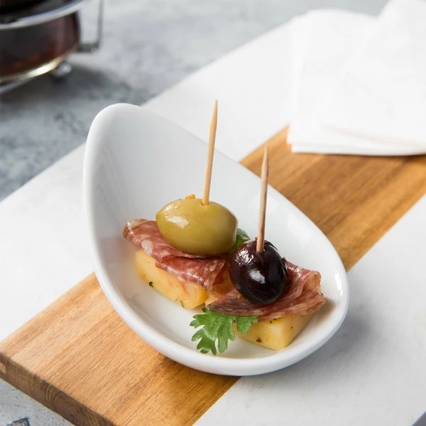 Acopa 2 Oz. Bright White Porcelain Slanted Appetizer / Tasting Spoon - 72/Case