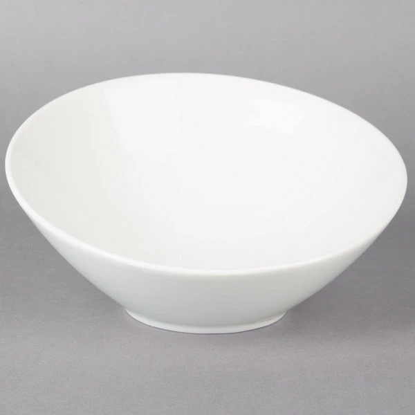 Acopa 20 Oz. Bright White Slanted Porcelain Bowl - 6/Pack - Image 2